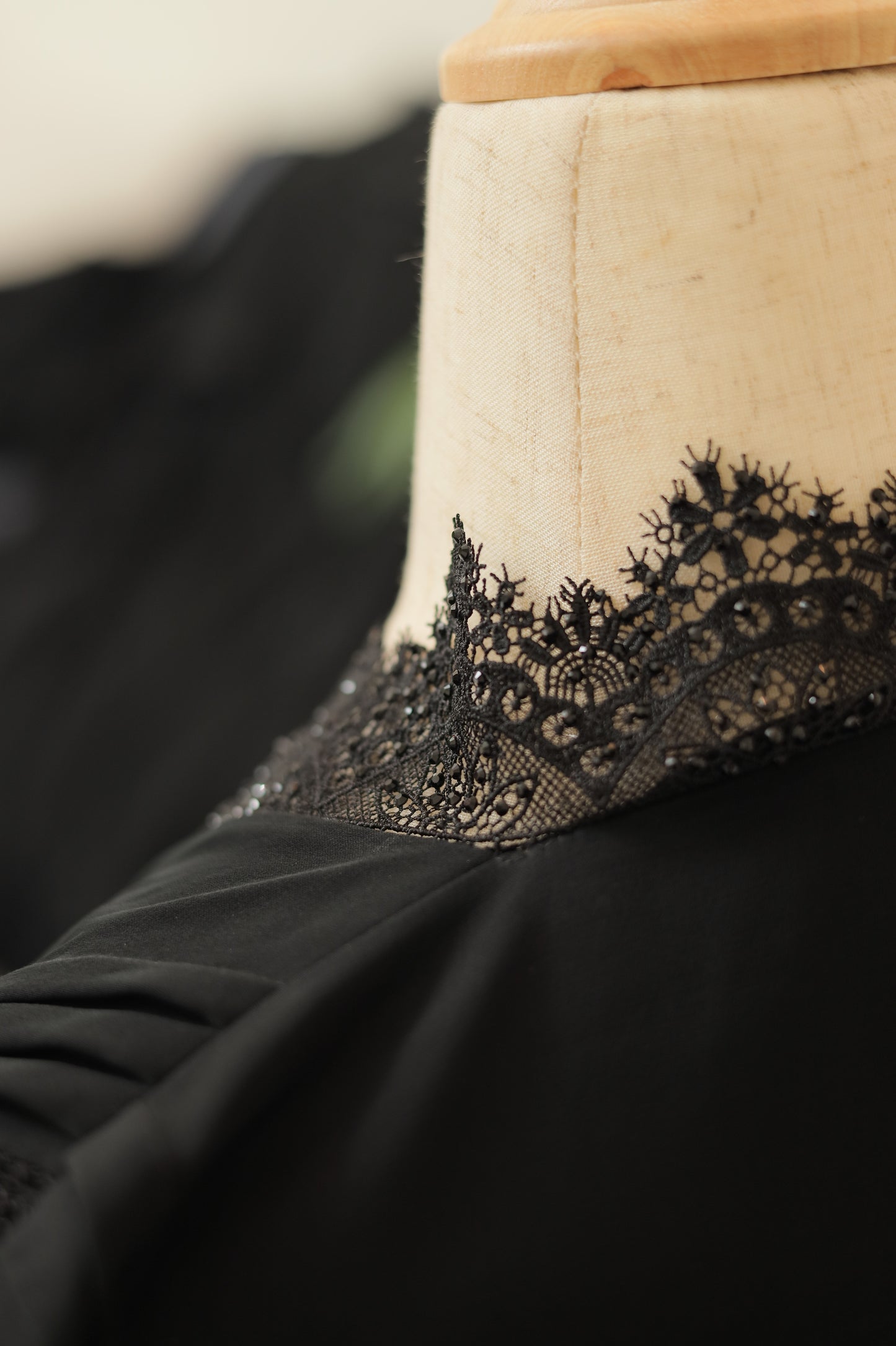 Luxury Black Open Abaya with Ornate Lace & Subtle Shimmer Detailing
