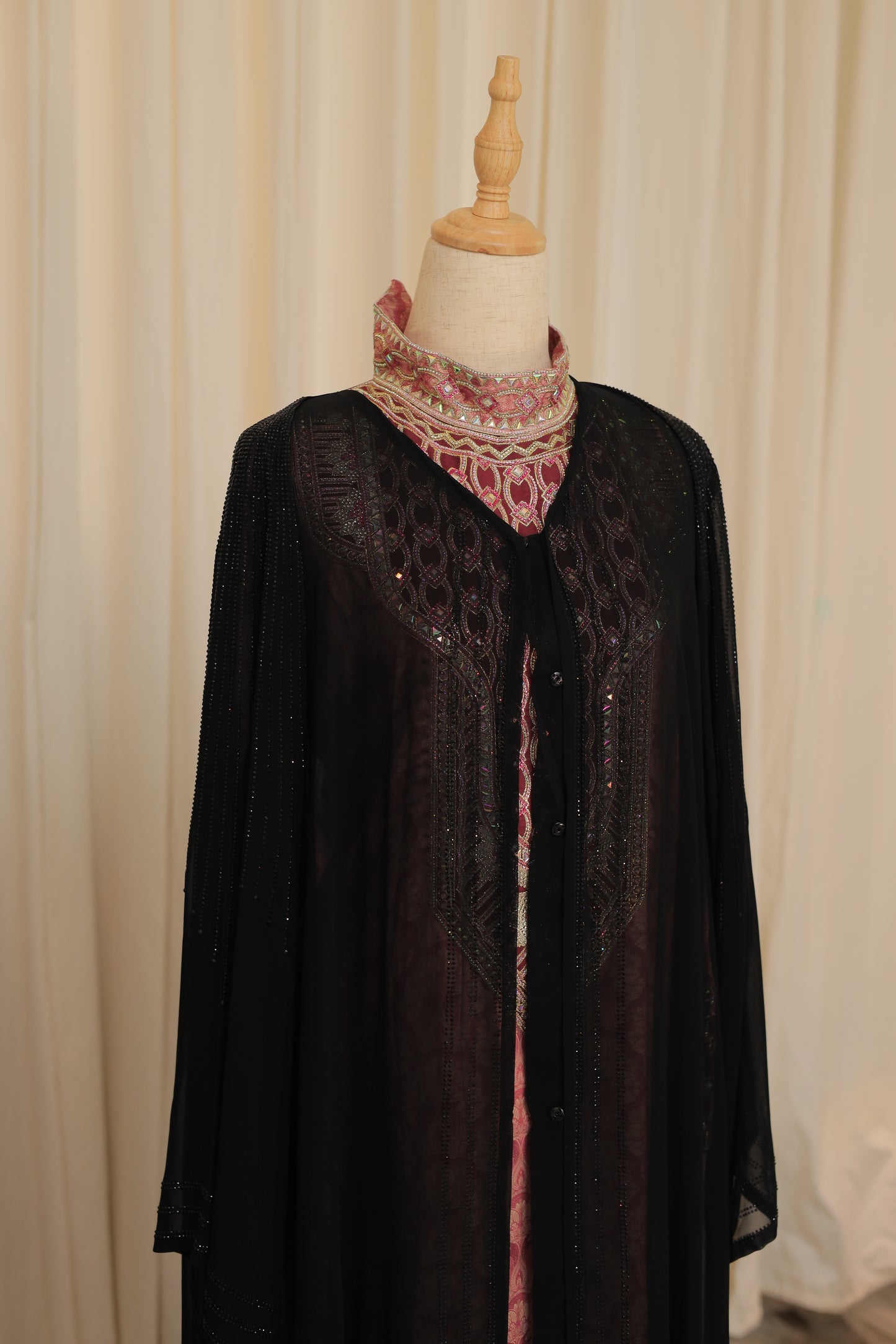 Elegant Black Open Abaya with Embroidered Neckline & Inner Contrast Panel